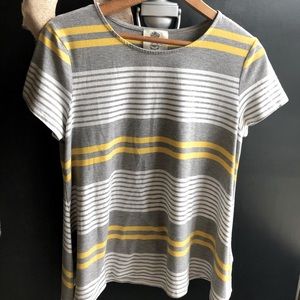 LiLi’s closet T-shirt